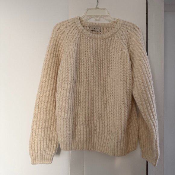 Cozy Cream Knit Sweater NWT - Picture 1 of 9
